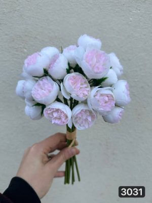 دسته گل نسترن 27 گل